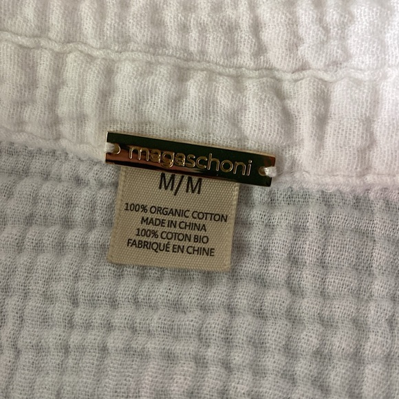 White Crinkle Gauze Magashoni Top Size M - Picture 2 of 5